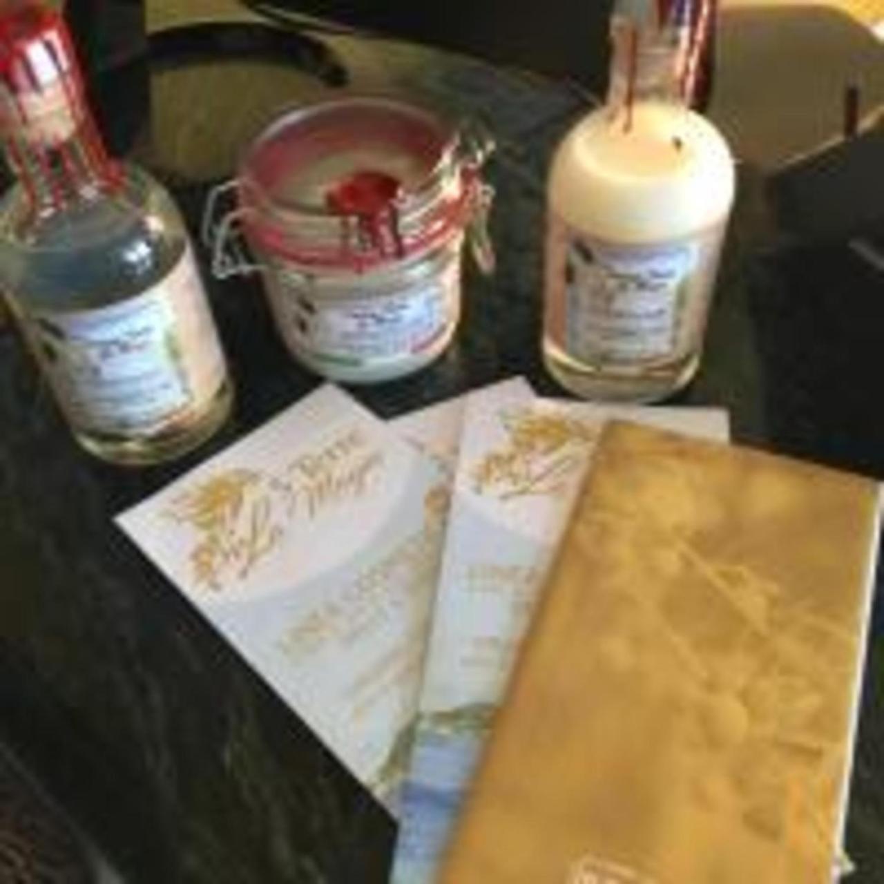 מונטרוסו אל מארה Artana Suites Collection מראה חיצוני תמונה